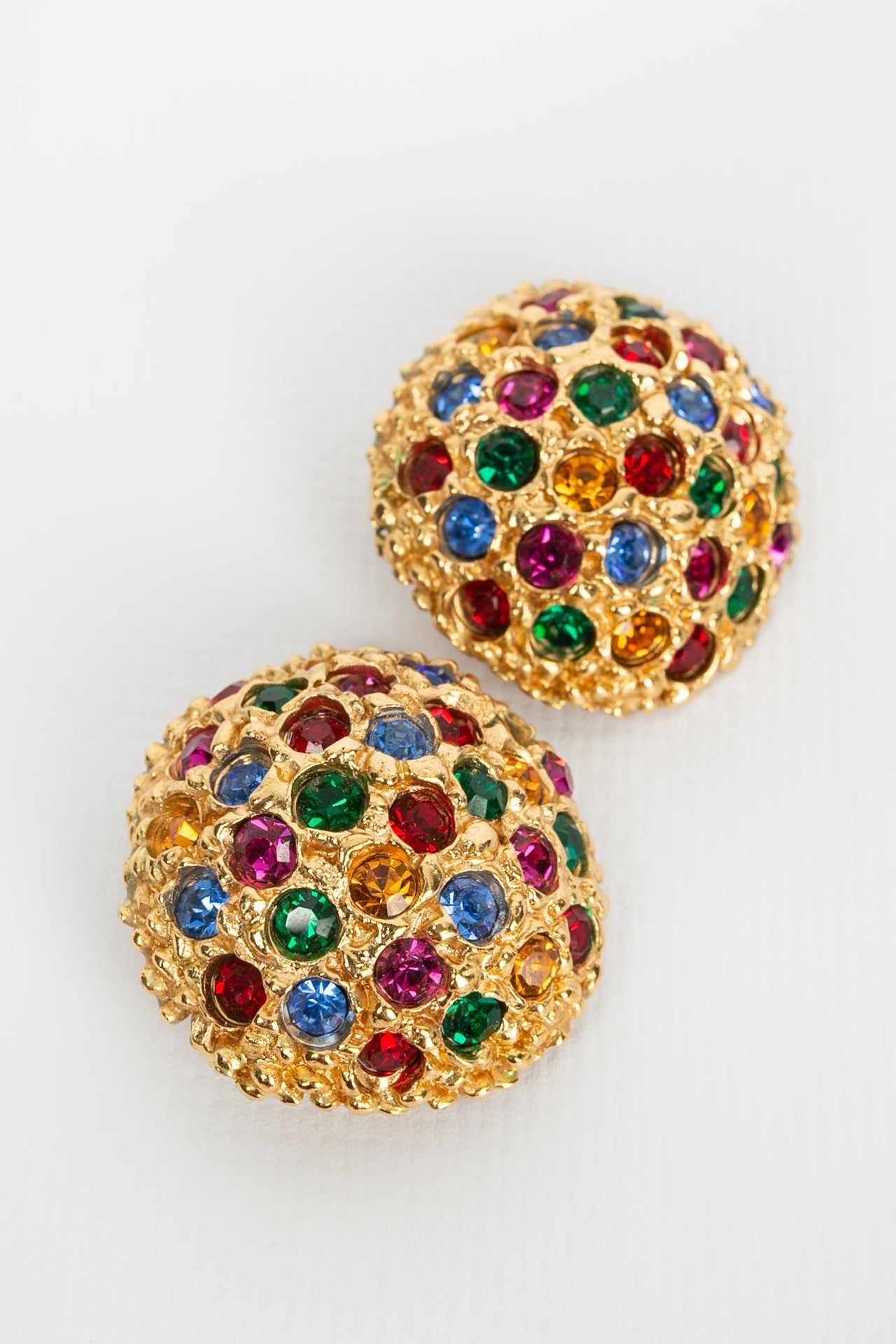 Boucles d'oreilles strassées Yves Saint Laurent