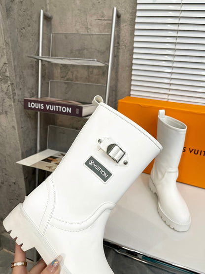 Premium  Louis Vuitton  BOOTS 021