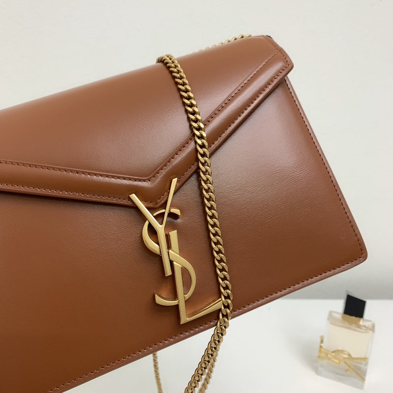 Yves Saint Laurent CASSANDRA BAG 532750B