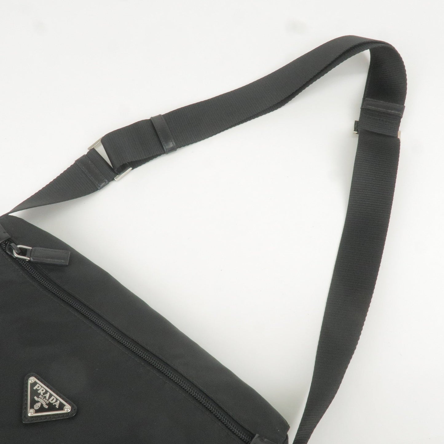 Prada Logo Nylon Shoulder Bag Crossbody Bag NERO Black BT6671