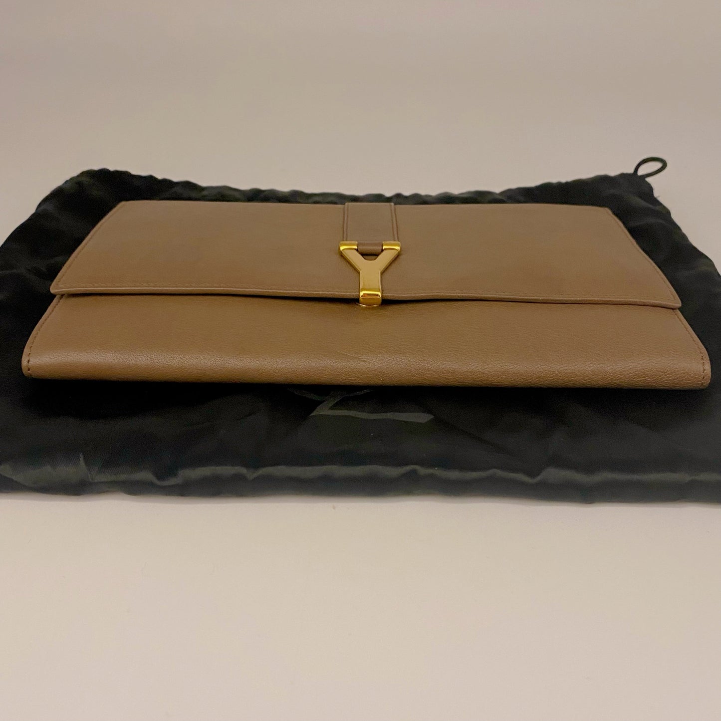 Yves Saint Laurent Clutch