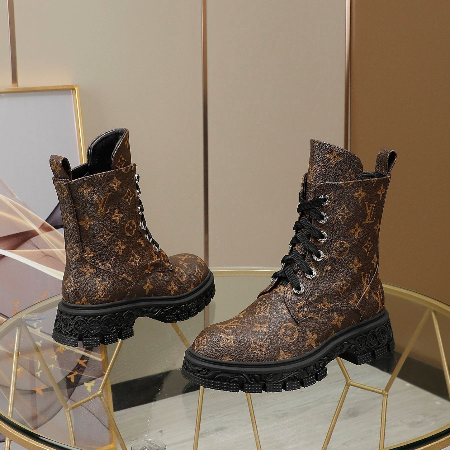 Premium  Louis Vuitton  BOOTS 039