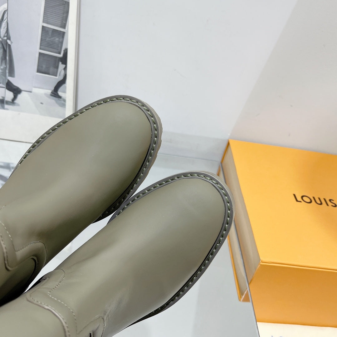 Premium  Louis Vuitton  BOOTS 013