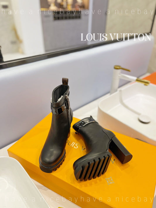 Premium  Louis Vuitton  BOOTS 033