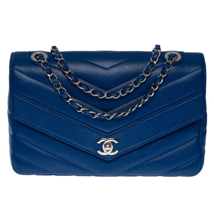 CHANEL Classic shoulder flap bag in blue herringbone quilted caviar leather, SHW