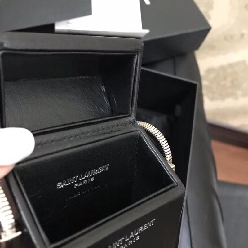 Yves Saint Laurent MINAUDIERE BAG 520118