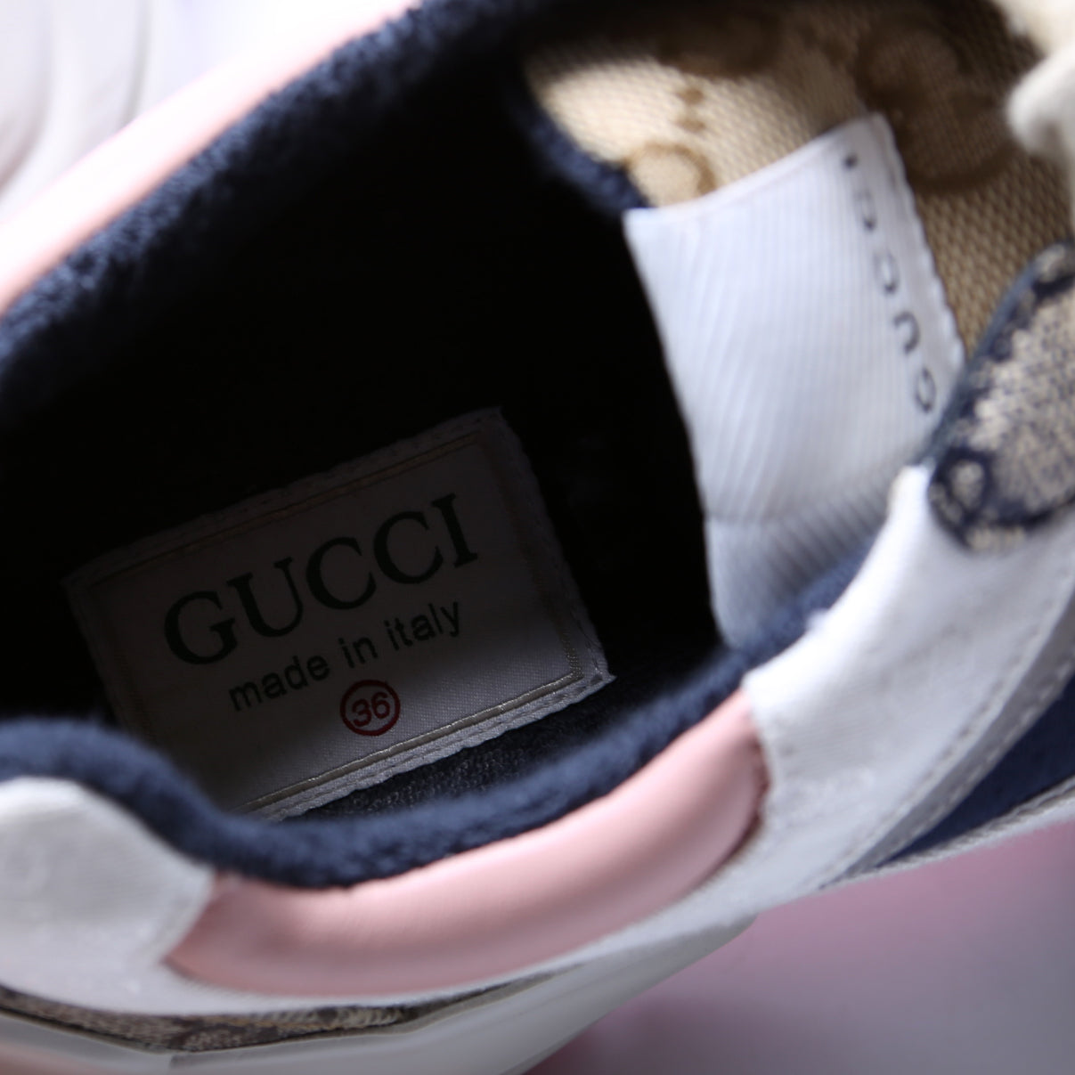 Rhyton Mixed Gucci Sneakers Size 36