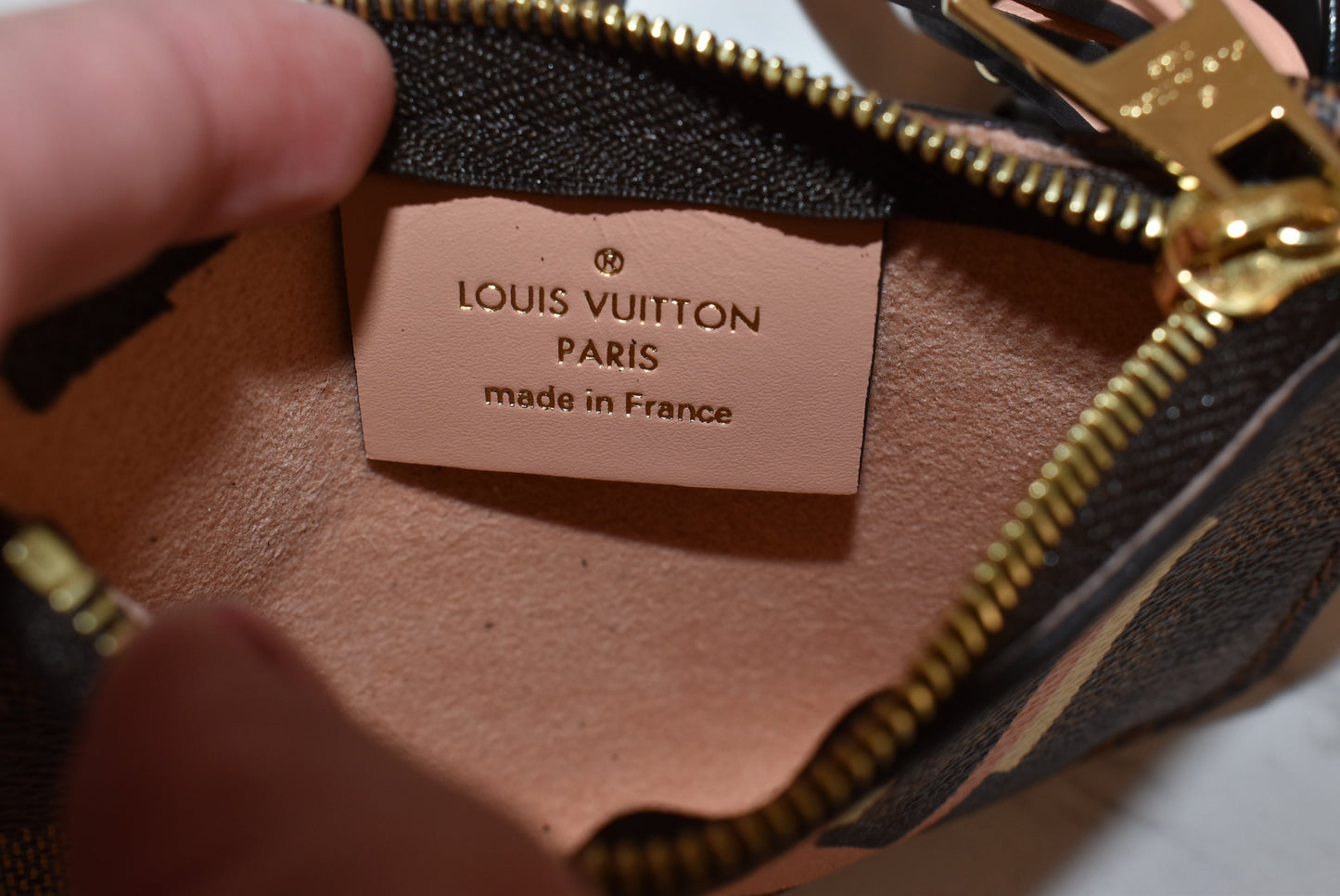 Wallet By Louis Vuitton  Size: Small