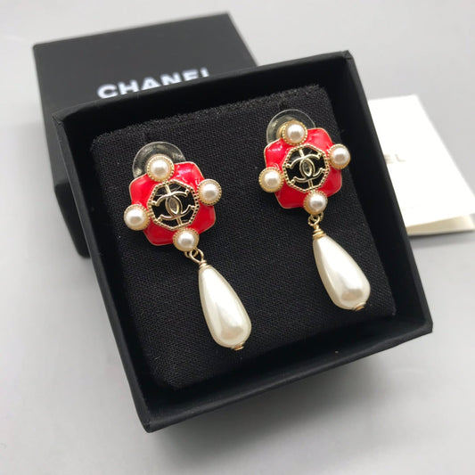 Lux Earring Chanel  061