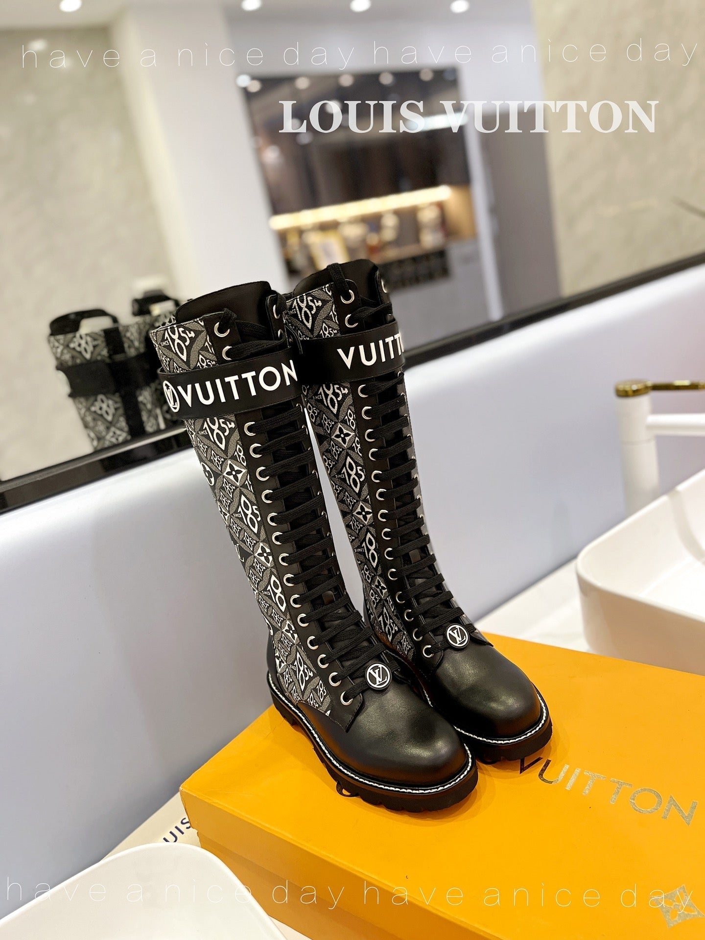 Premium  Louis Vuitton  BOOTS 030