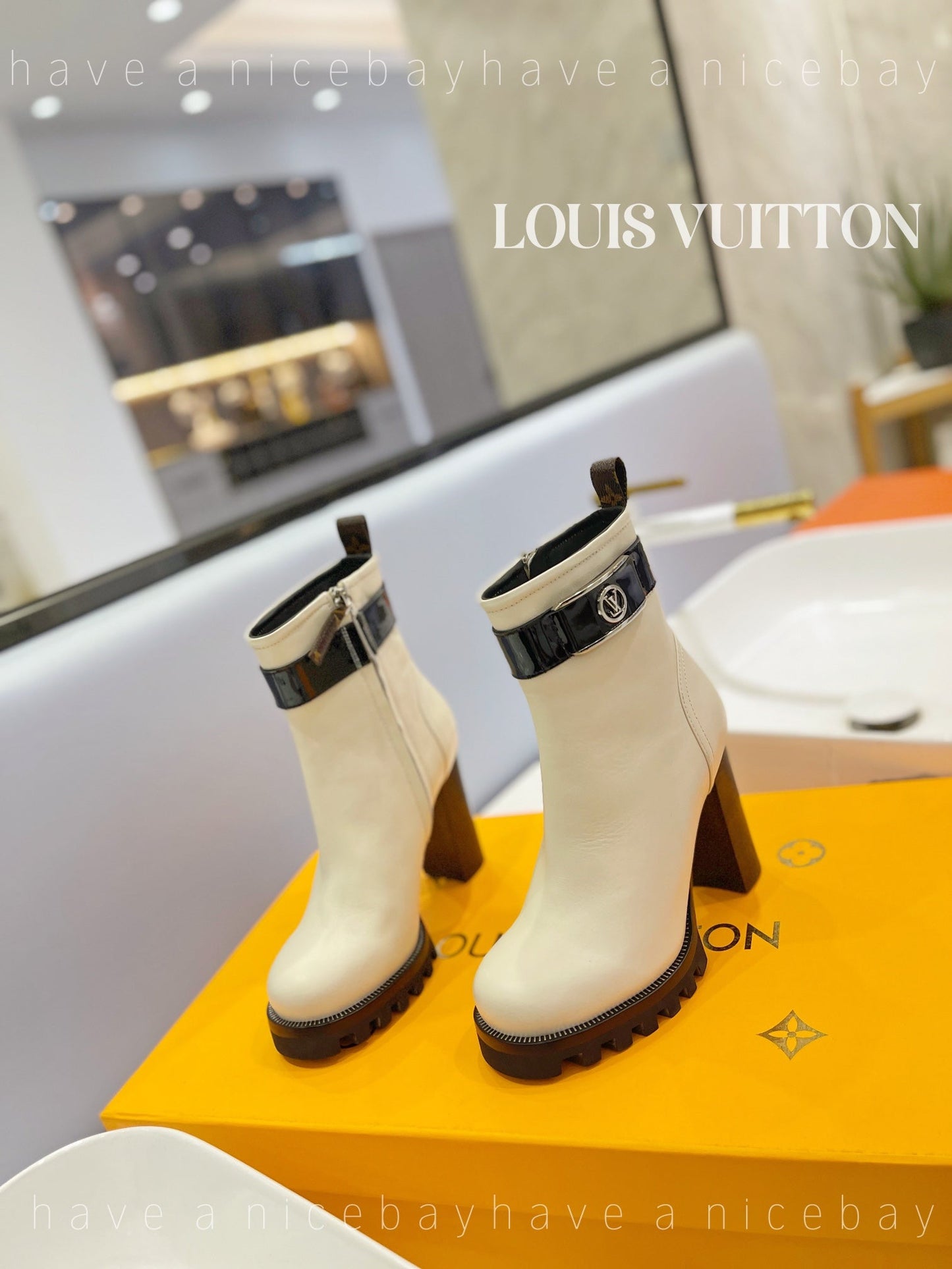 Premium  Louis Vuitton  BOOTS 034