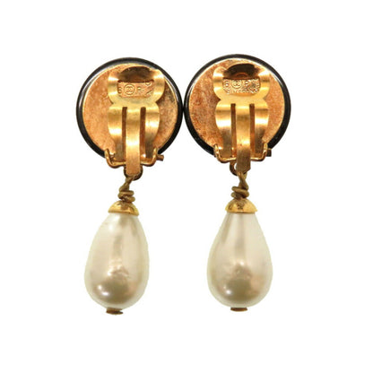 Chanel Vintage 96P Fake Pearl Plastic Black Coco Mark Gold Earrings Accessories