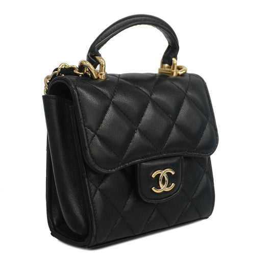 CHANEL   Matelasse Chain Shoulder Women's Lambskin Black