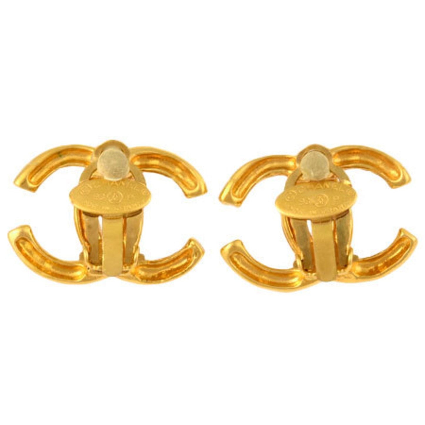 Chanel here mark earrings gold metal 93P