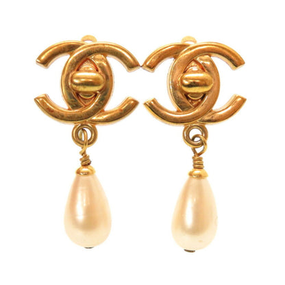 Chanel Vintage Fake Pearl Coco Mark Turn Lock 95P Earrings Accessories