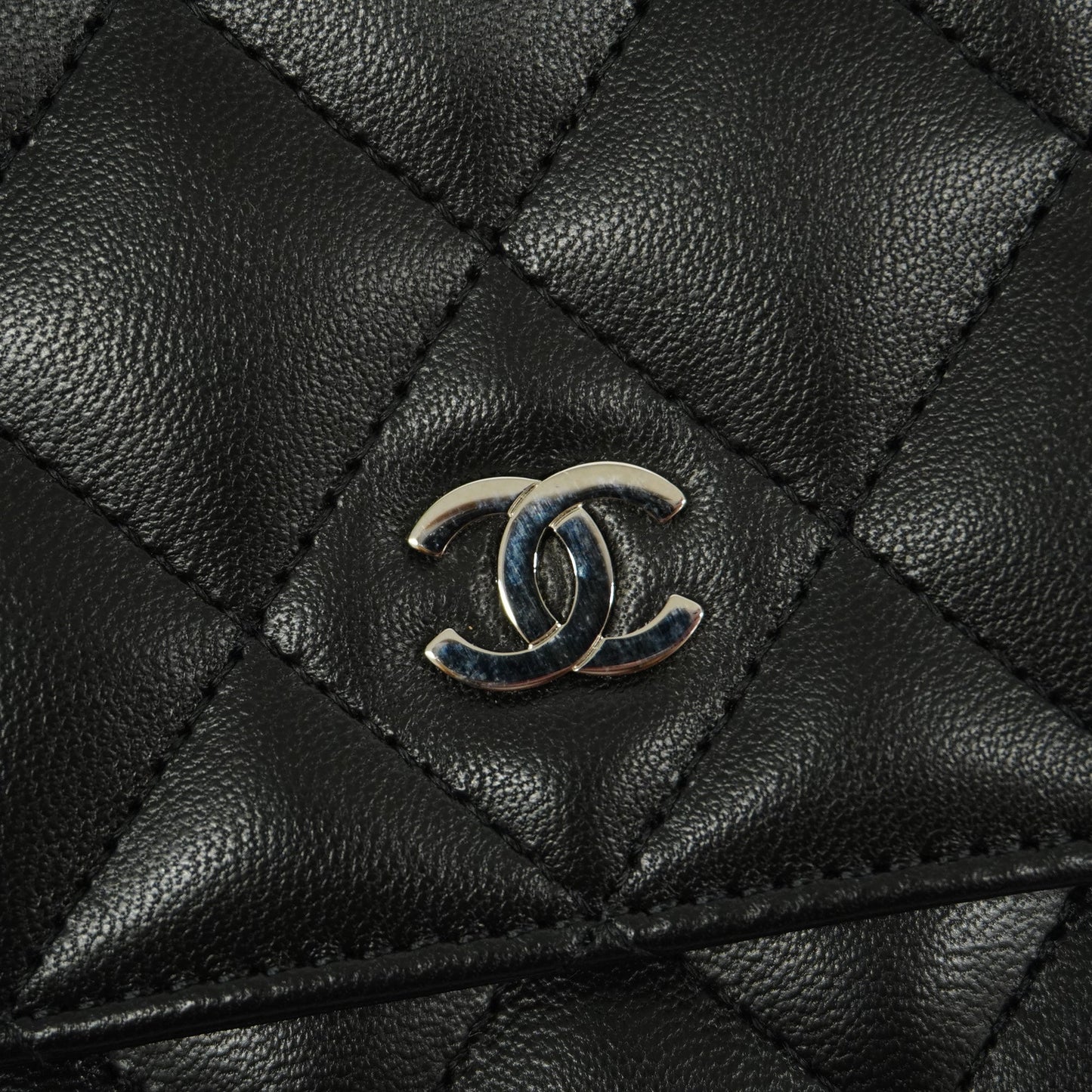 CHANEL   Matelasse Chain Shoulder Gold Hardware Women's Lambskin Black