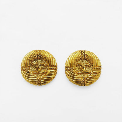 CHANEL 93P Round Coco Earrings Gold Rope Pattern