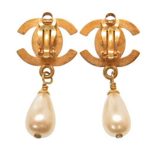 Chanel Vintage Fake Pearl Coco Mark Turn Lock 95P Earrings Accessories