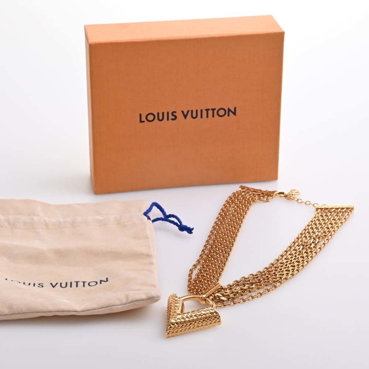 LOUIS VUITTON Essential V Choker Necklace M67440 Gold Women's