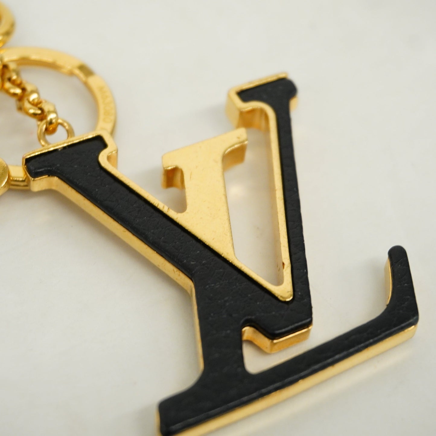 LOUIS VUITTON  Keychain LV Capucines M63080 Keyring [Noir]