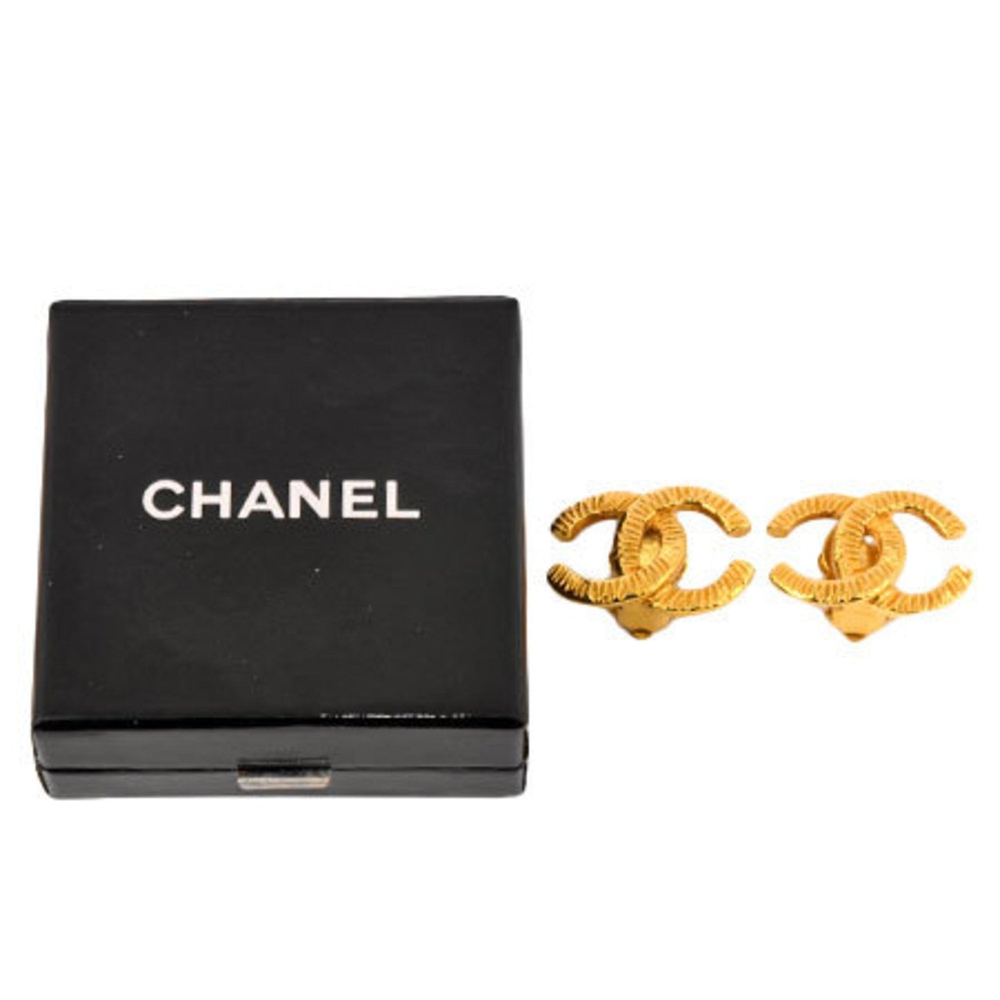 Chanel here mark earrings gold metal 93P