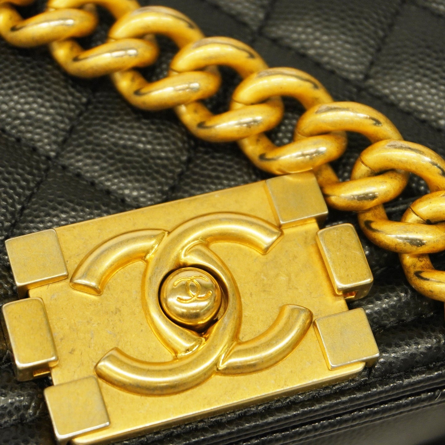 CHANEL   Boy  Chain Shoulder Bag Black