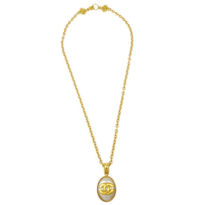 CHANEL 1996 Imitation Pearl Gold Chain Pendant Necklace 39722