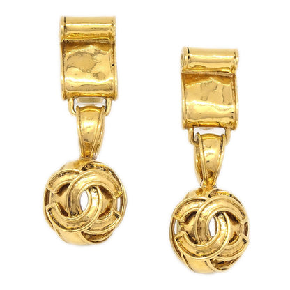 CHANEL 1994 Shaking Earrings Clip-On Gold 80475