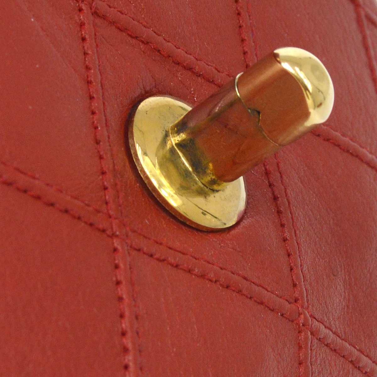 CHANEL★ 1980's Red Lambskin Cosmoline Belt Bag #75 AK31381c