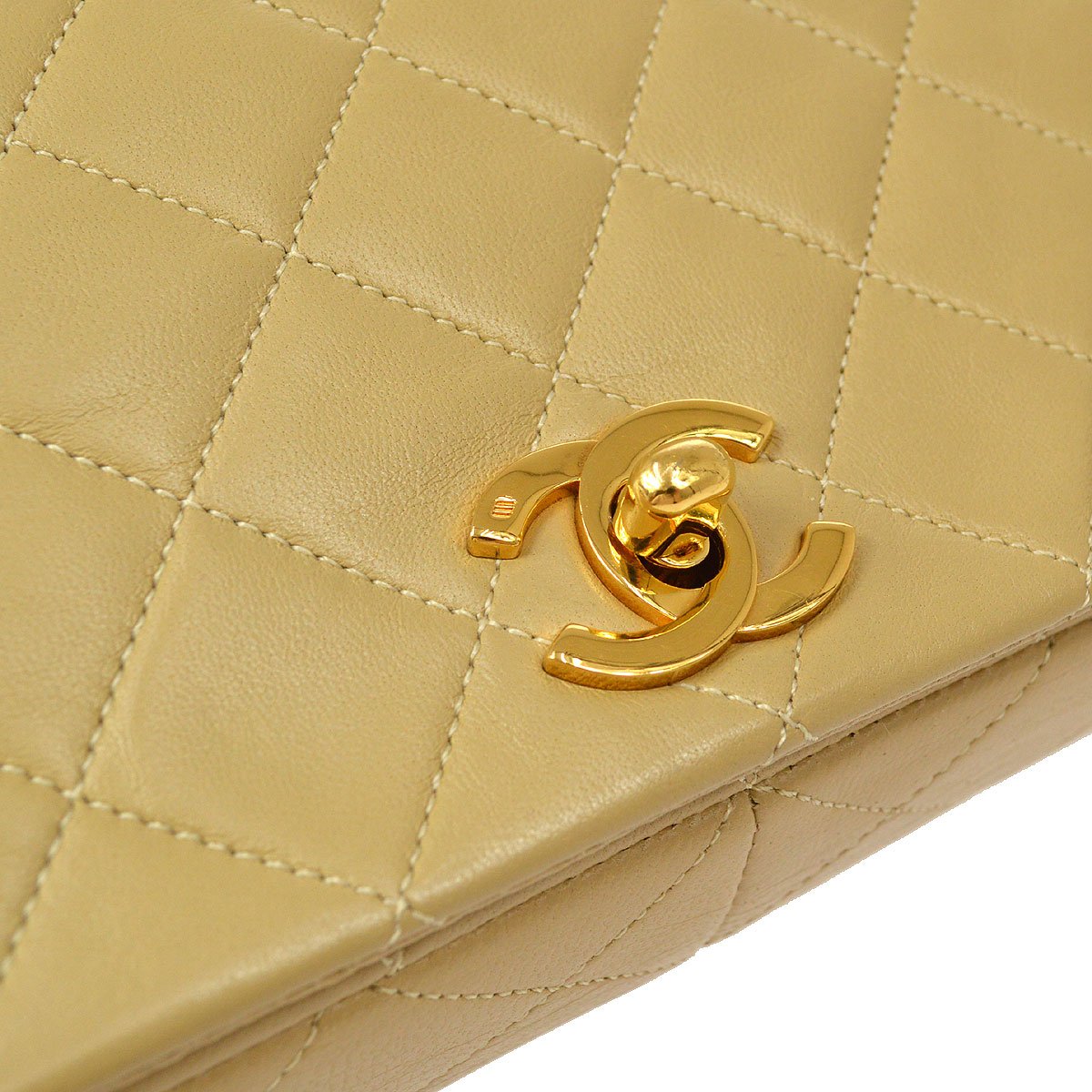 CHANEL 1989-1991 Turnlock Full Flap Small Beige Lambskin 81124