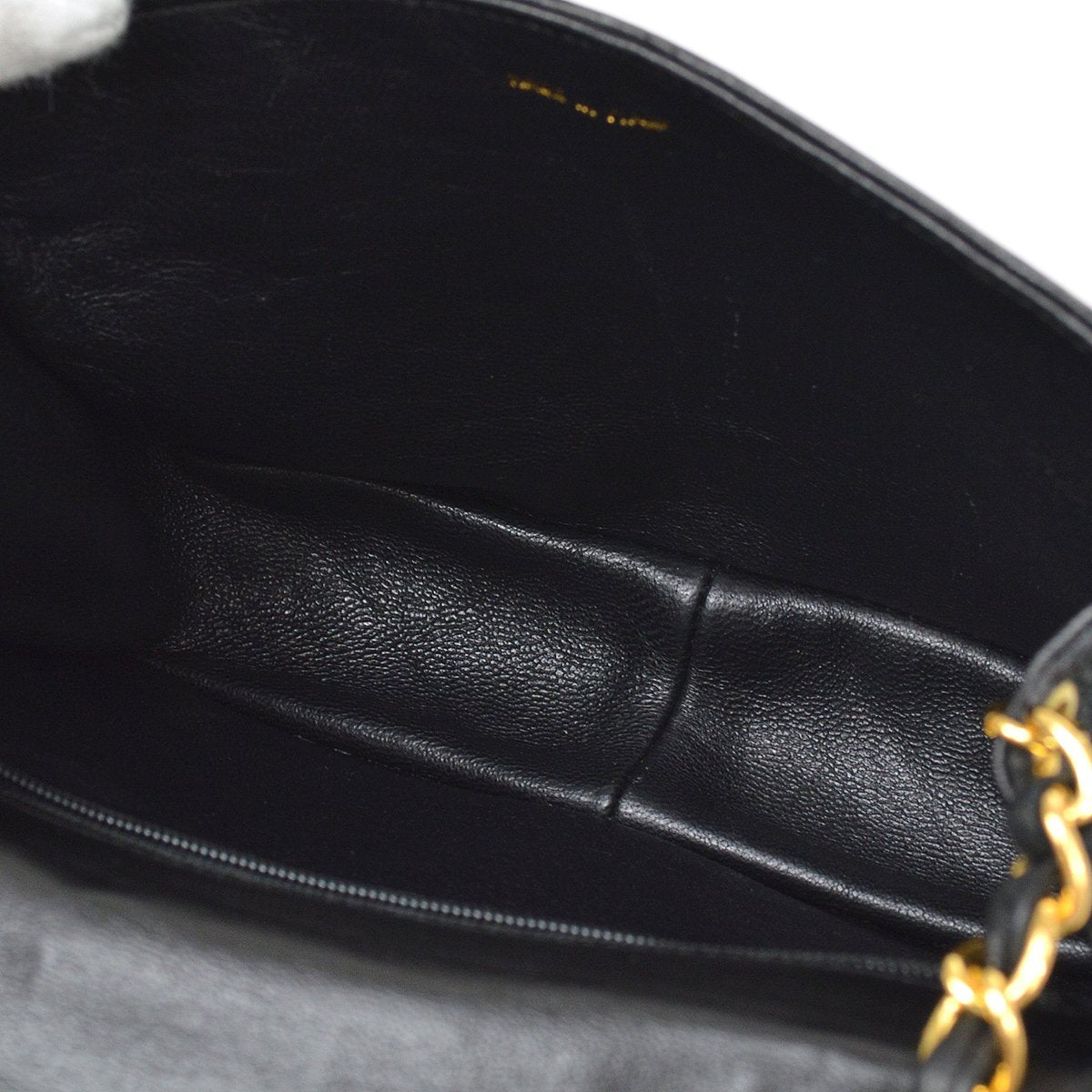 CHANEL 1986-1988 Black Raffia Shoulder Bag