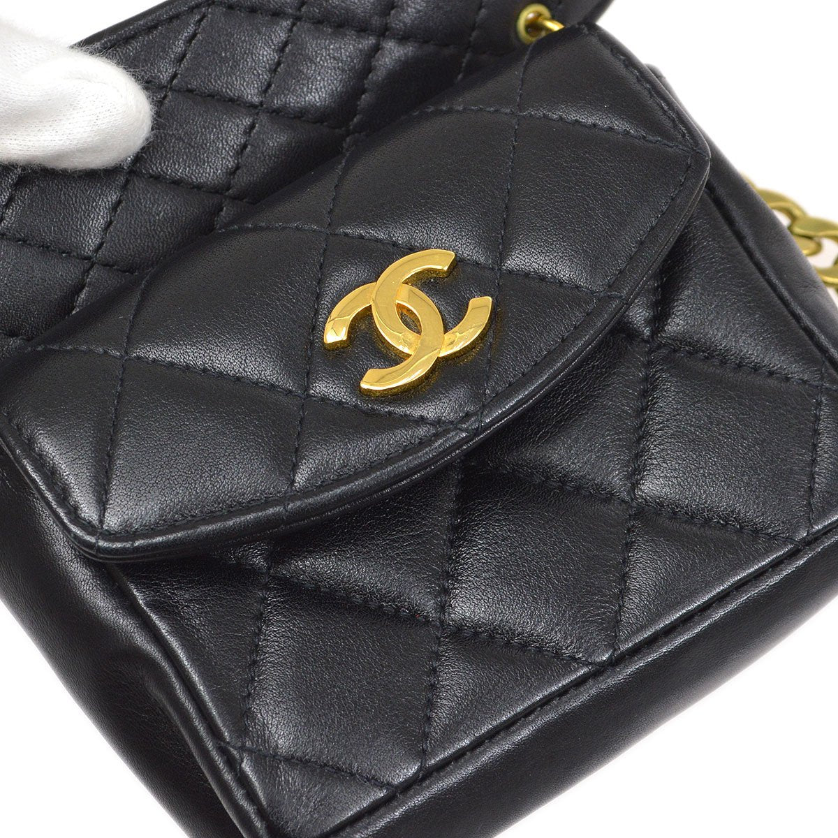 CHANEL 1994 Black Lambskin Quilted Belt Bag with Medallion Chain #75 82787