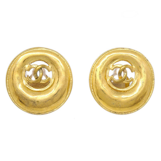 CHANEL 1993 CC Cutout Earrings Gold Clip-On AK38187e