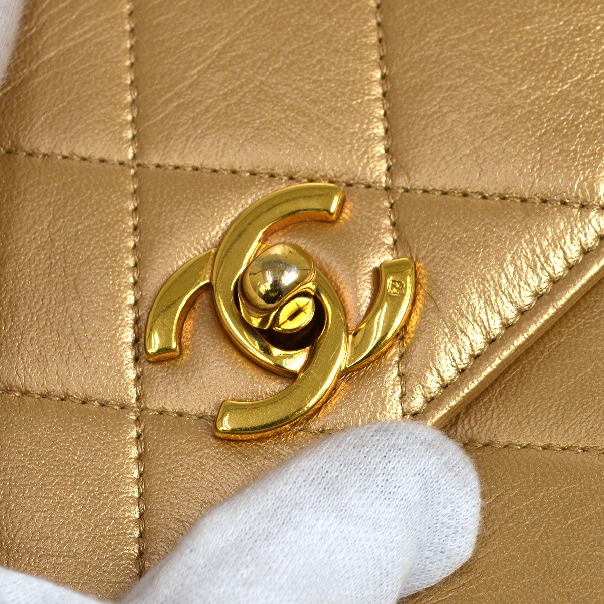 CHANEL 1991-1994 Gold Lambskin Straight Flap Mini RK14247d