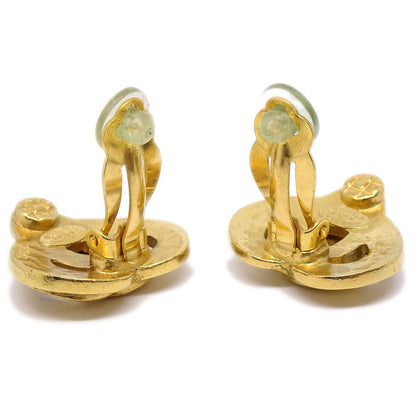 CHANEL 1997 Heart CC Earrings Gold Medium AK38397k