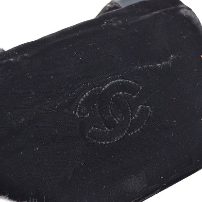 CHANEL 1991-1994 Camellia Crossbody Bag Black Velvet AK31667j