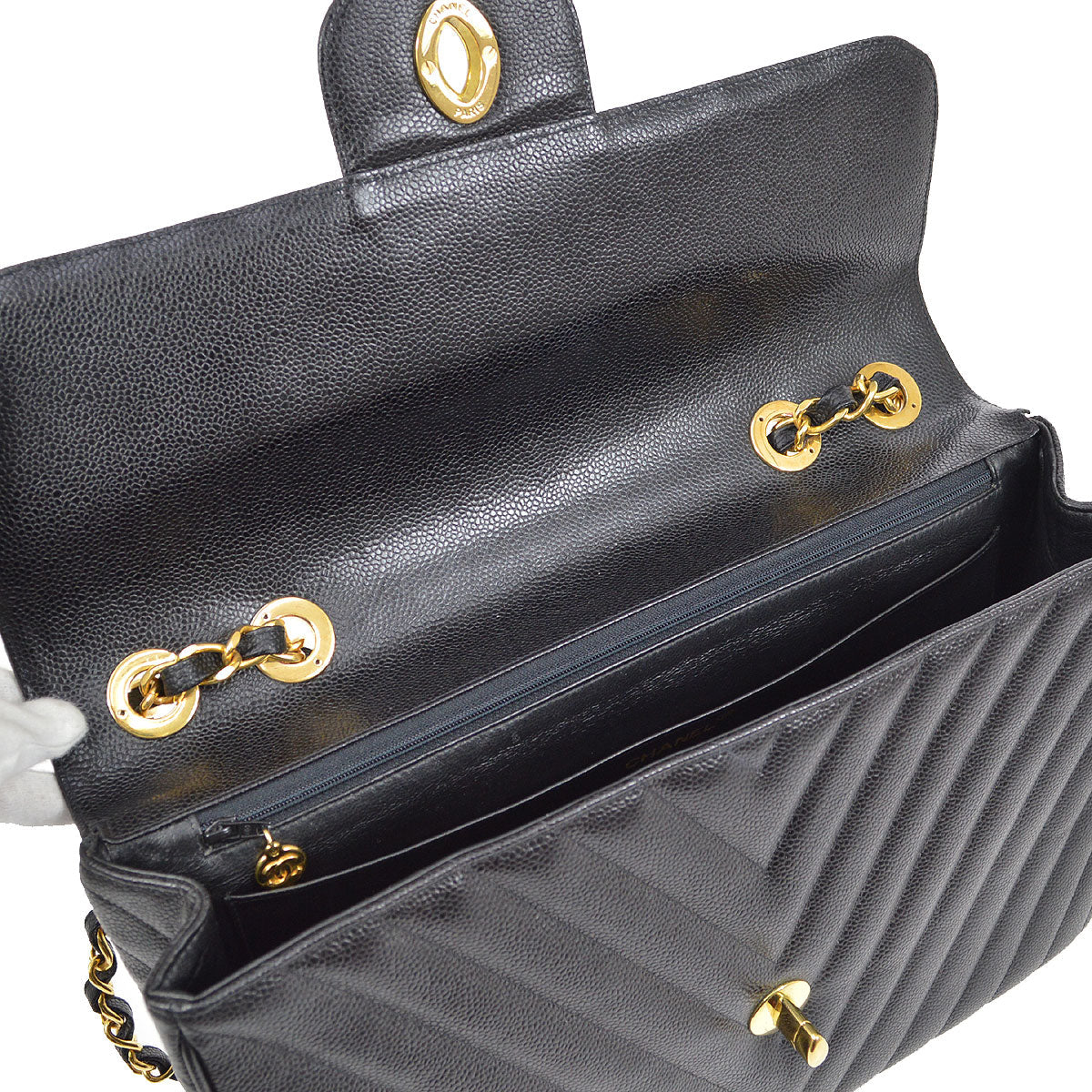 CHANEL 1991-1994 Black Caviar Chevron Classic Flap Bag Maxi AK37964d