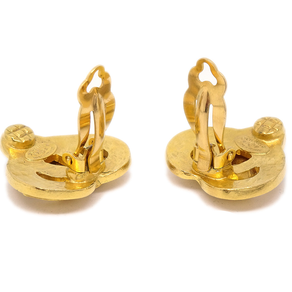 CHANEL 1997 Heart CC Earrings Gold Medium 13242