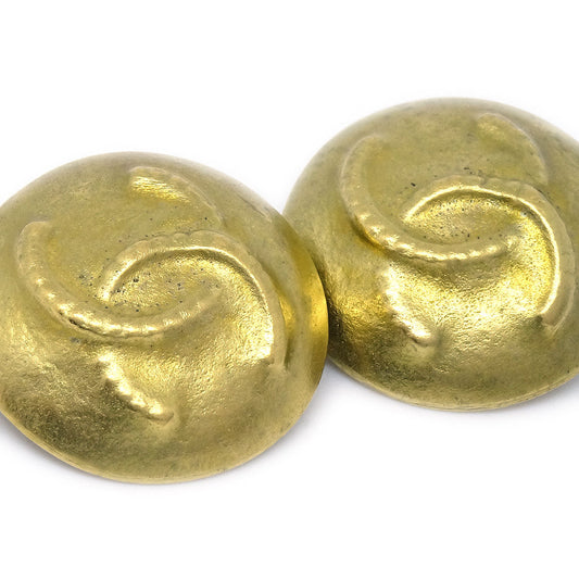 CHANEL 1995 Button Earrings Clip-On Gold 75164