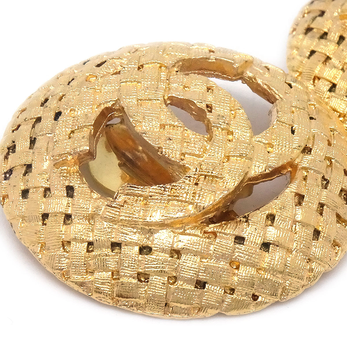 CHANEL 1994 Woven CC Circle Earrings Clip-On Gold 2889 27316