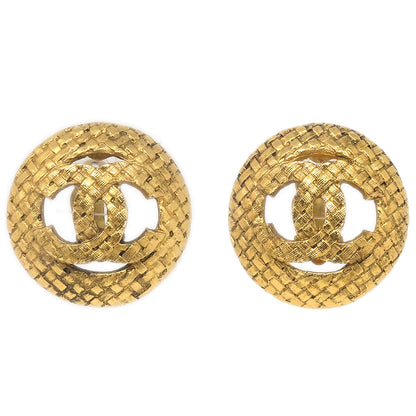 CHANEL 1994 Woven CC Cutout Earrings Gold Clip-On 2889 27311