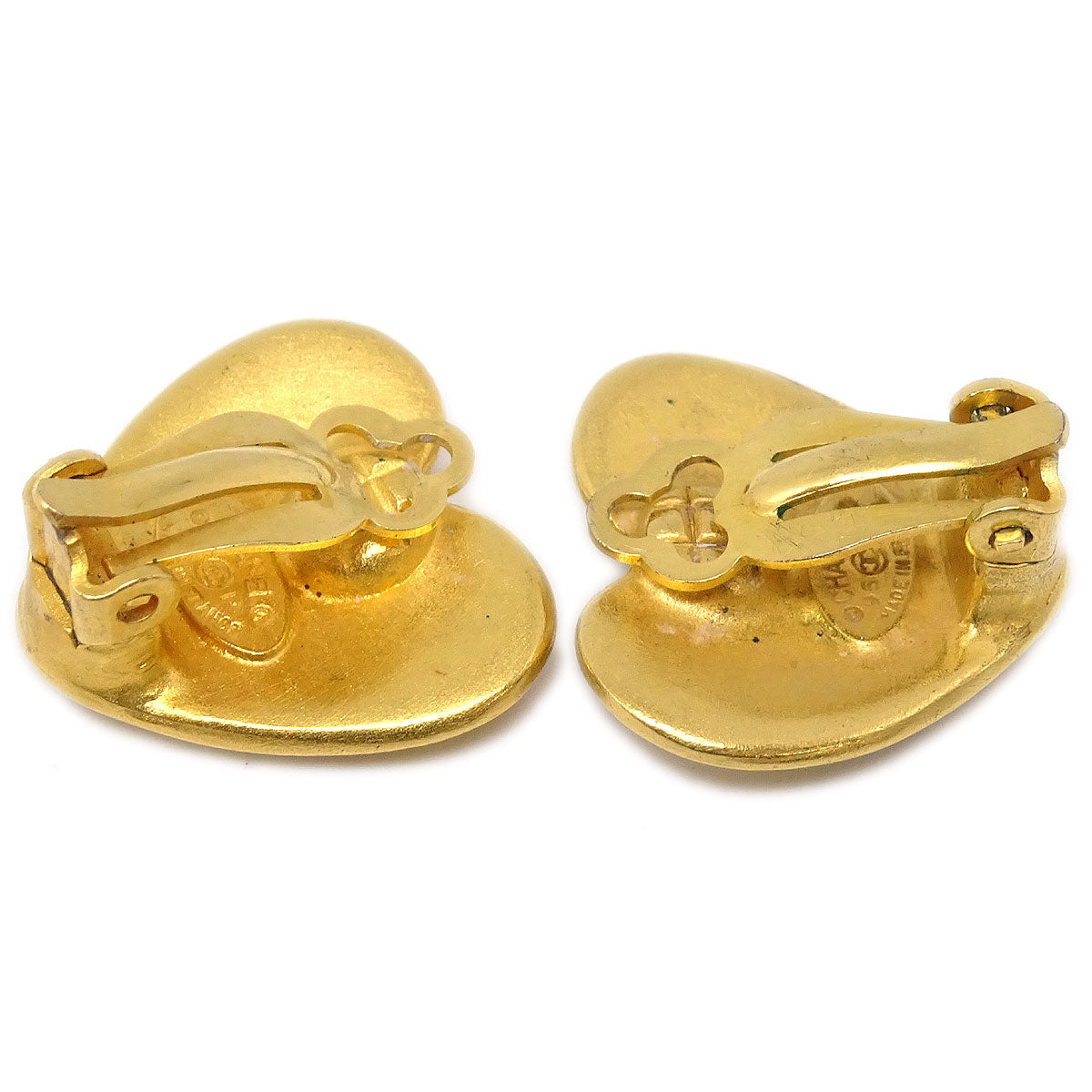 CHANEL Heart Earrings Gold Clip-On 95P 57970