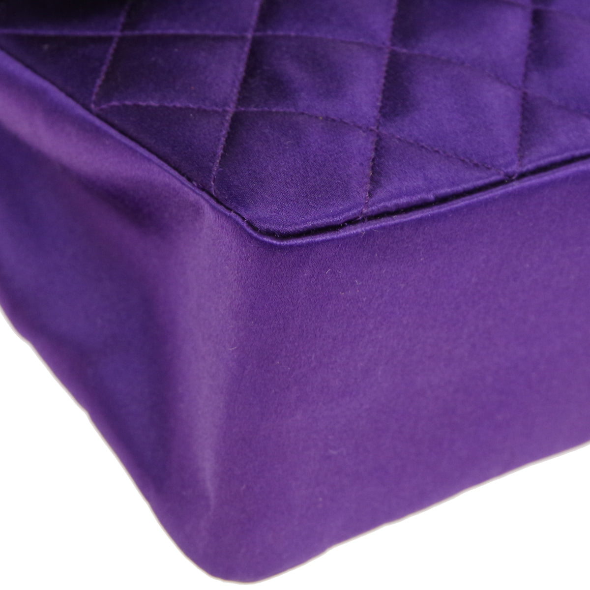 CHANEL 1989-1991 Classic Single Flap Mini Purple Satin 76829