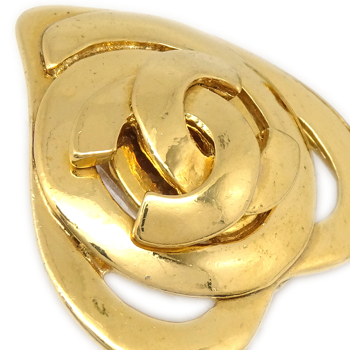 CHANEL 1995 Heart Earrings Clip-On Gold 95P 97575