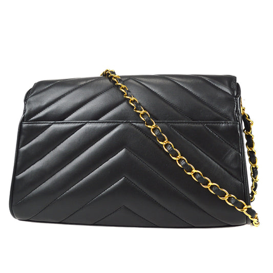 CHANEL  Chevron Flap Medium Lambskin Black 97435