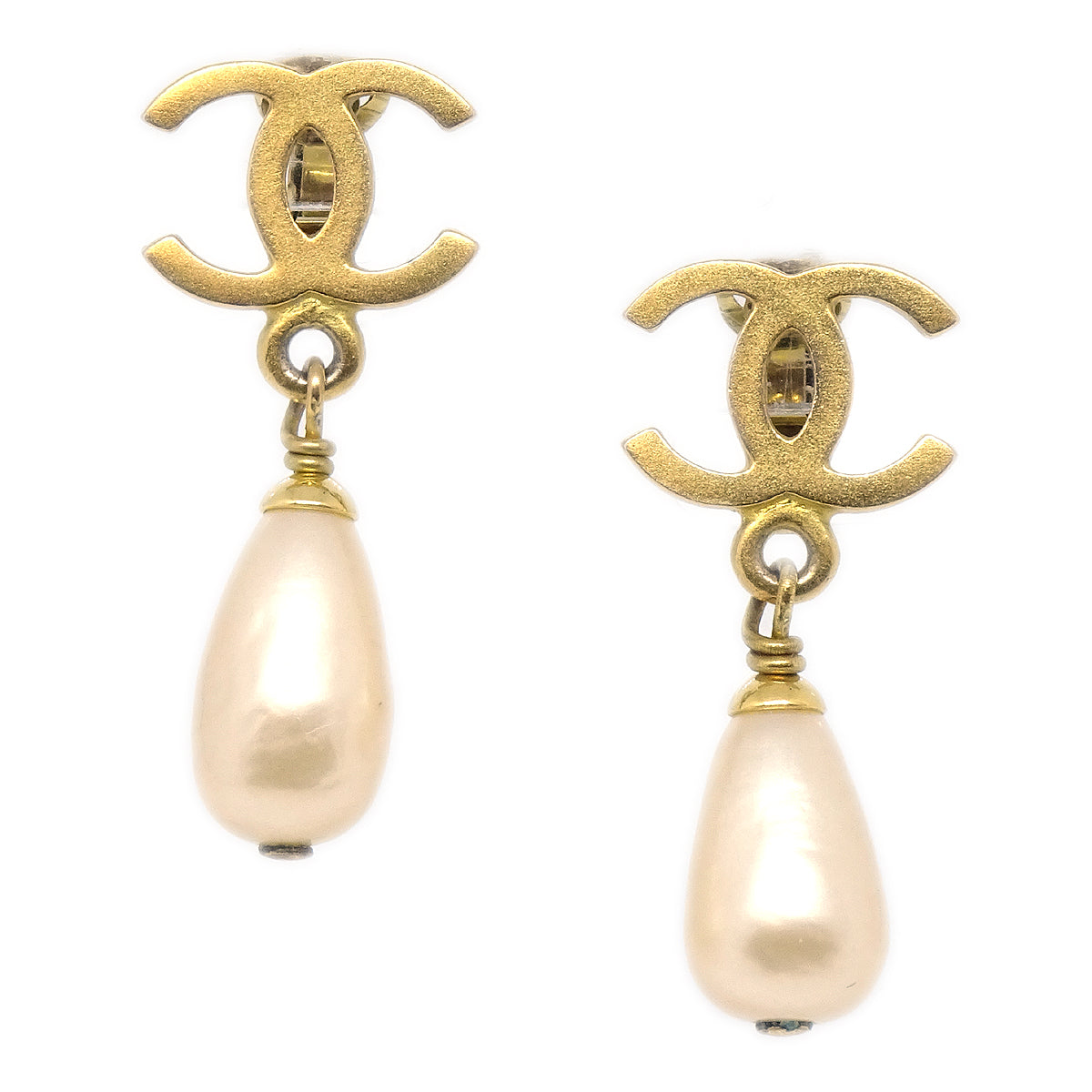 CHANEL Artificial Pearl Shaking Earrings Gold Clip-On 95P 78523