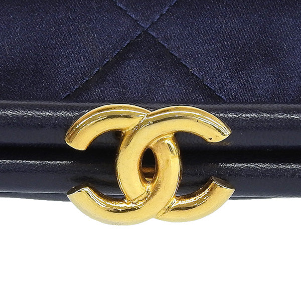 CHANEL Around 1985~1990 Made Silk Satin Cc Mark Stitch Fringe Metal Clasp Chain Bag Navy