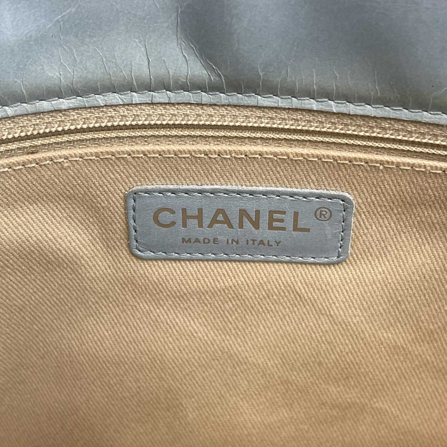 CHANEL - Baby Blue Seasonal CC Jumbo Single Flap - Lambskin / Ruthenium Hardware