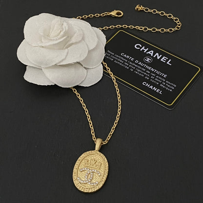 Chanel Necklace 014