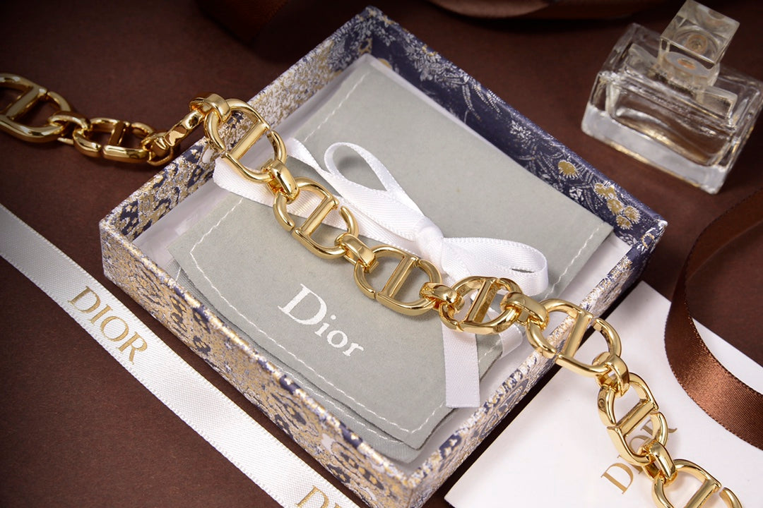 Christian Dior Necklace 014